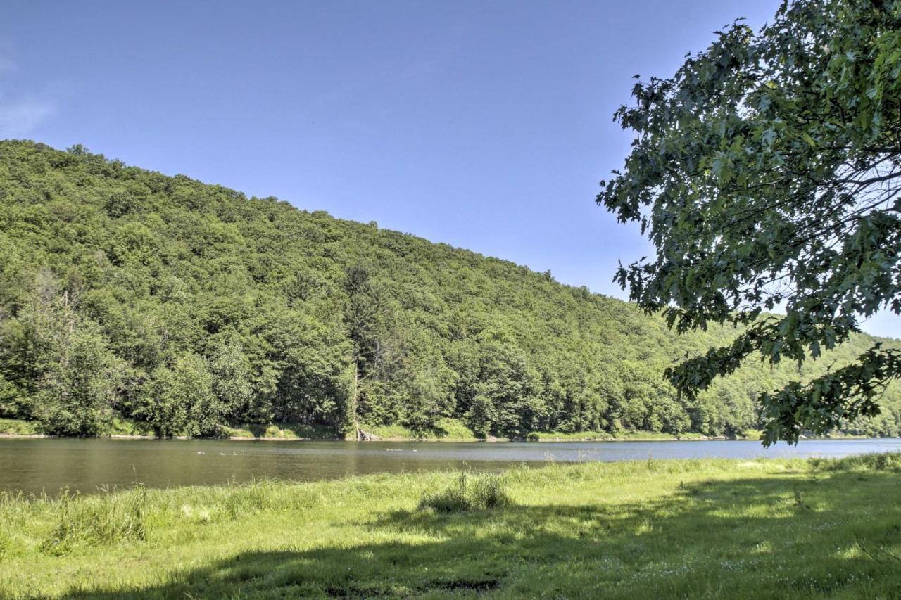 Spacious Home With Deck, Grill And Delaware River View Callicoon Exterior photo